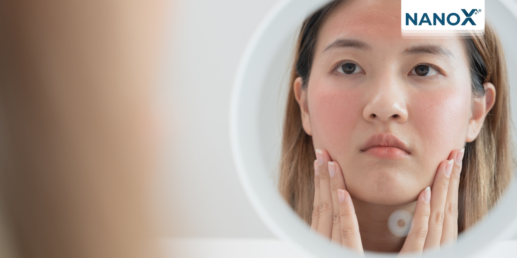 Mắt và cả vùng da xung quanh mắt đều có thể bị tổn hại khi phải tiếp xúc với tia cực tím