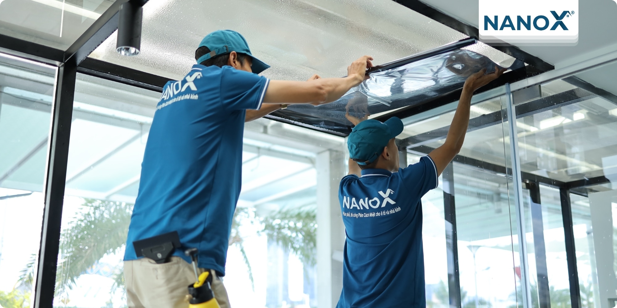 Ga tàu thủy Bạch Đằng 9 Dán phim cách nhiệt văn phòng ga tàu thuỷ Bạch Đằng