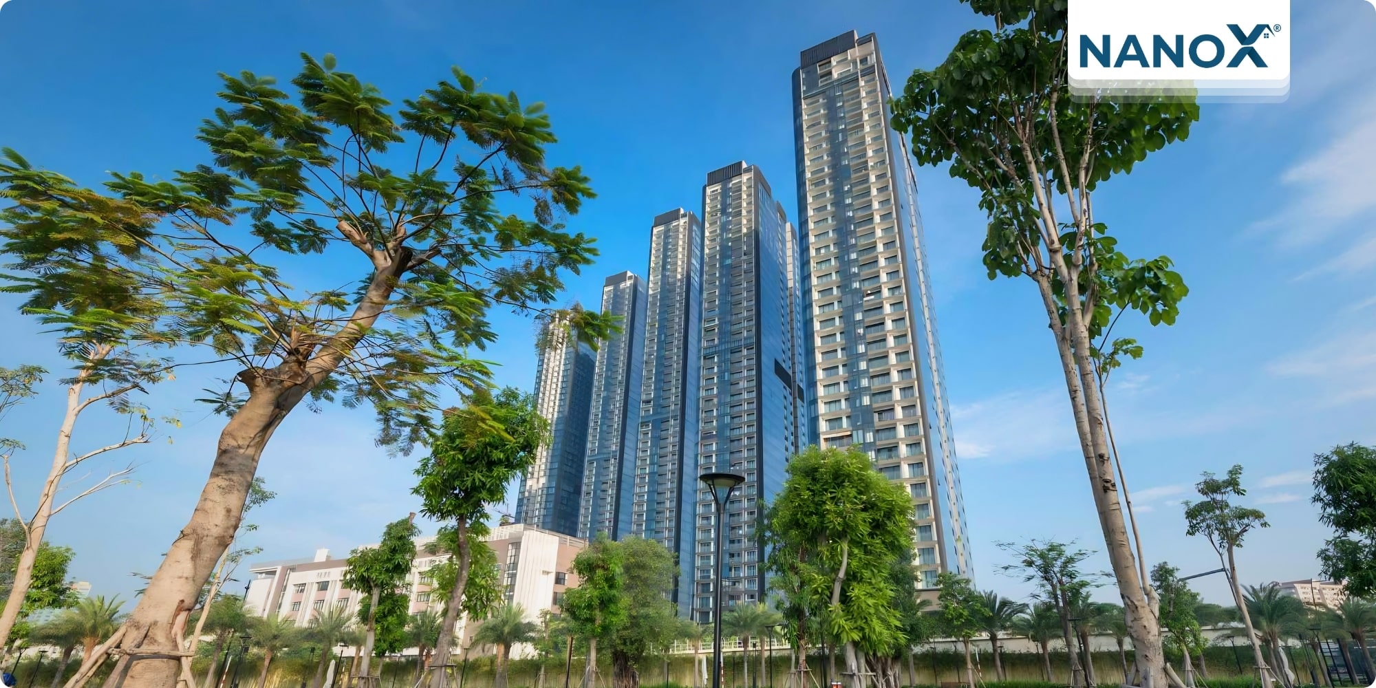 Căn hộ Vinhomes Golden River Bason 1 Dán phim cách nhiệt căn hộ Vinhomes Bason