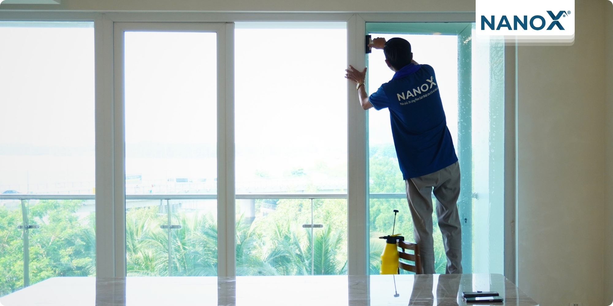 Dán phim cách nhiệt căn hộ Đảo Kim Cương