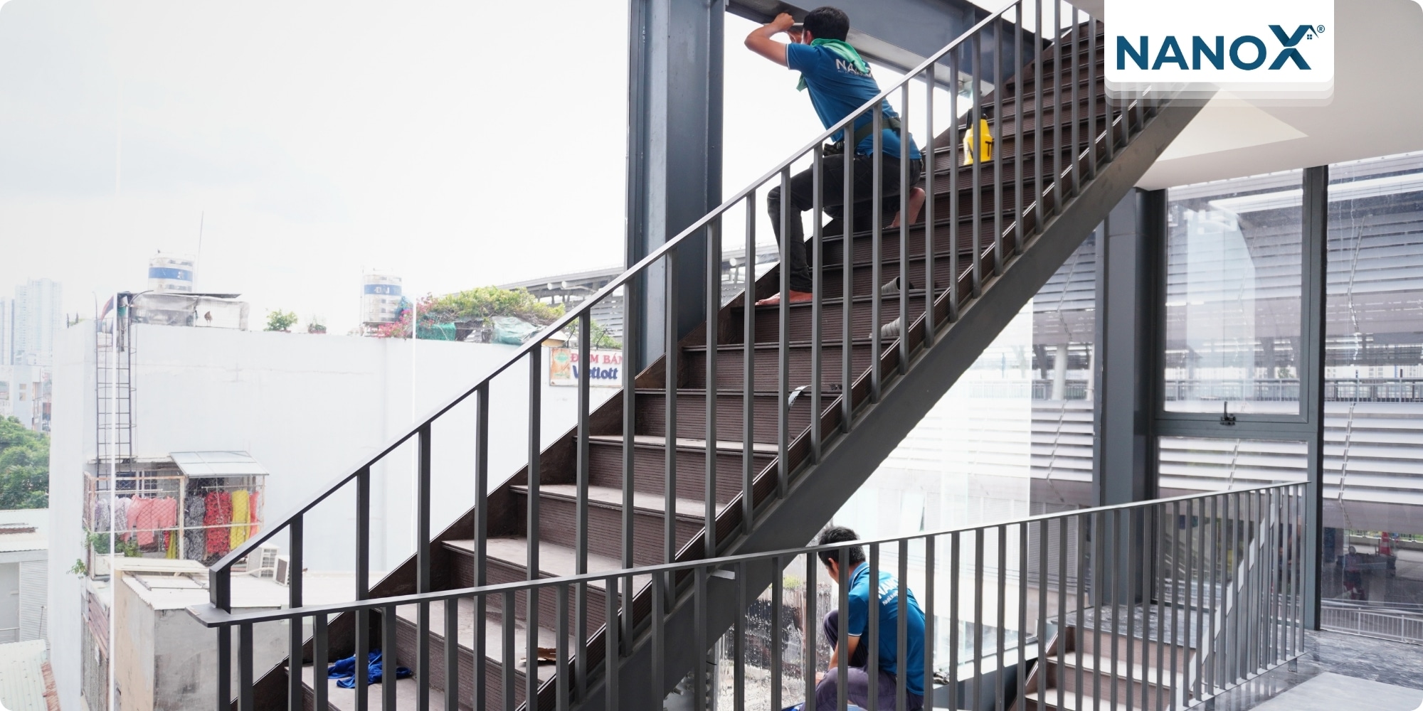 Dán phim cách nhiệt toà nhà văn phòng Metro View