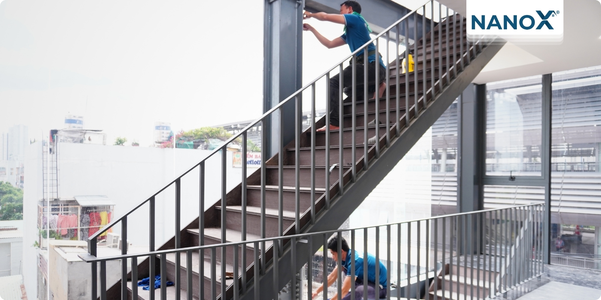 Dán phim cách nhiệt toà nhà văn phòng Metro View