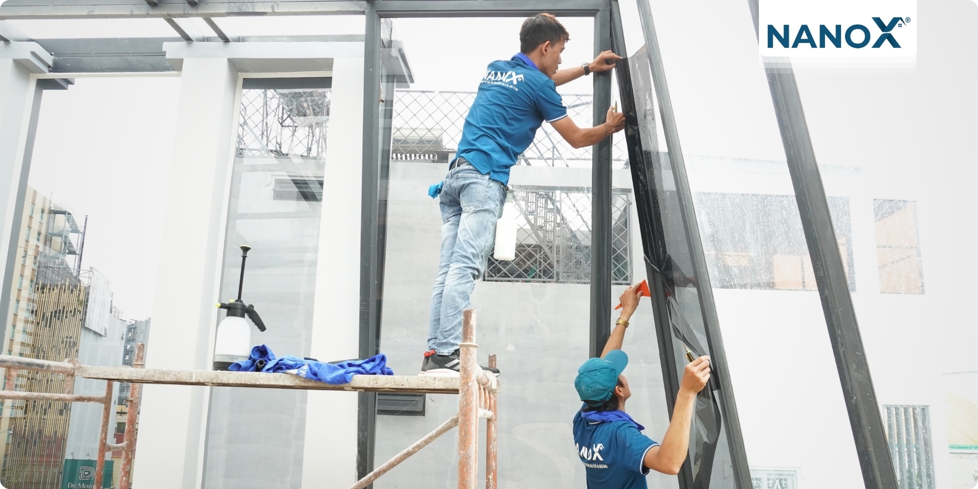 Dán phim cách nhiệt nhà phố phường Phú Nhuận