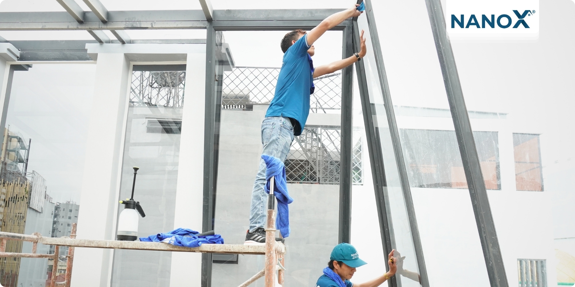 Dán phim cách nhiệt nhà phố phường Phú Nhuận
