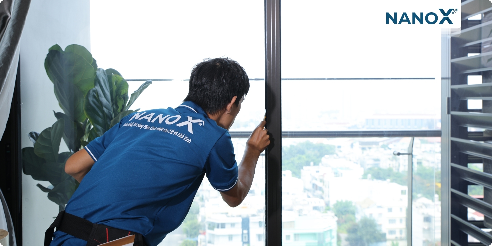 Dán phim cách nhiệt căn hộ Akari City
