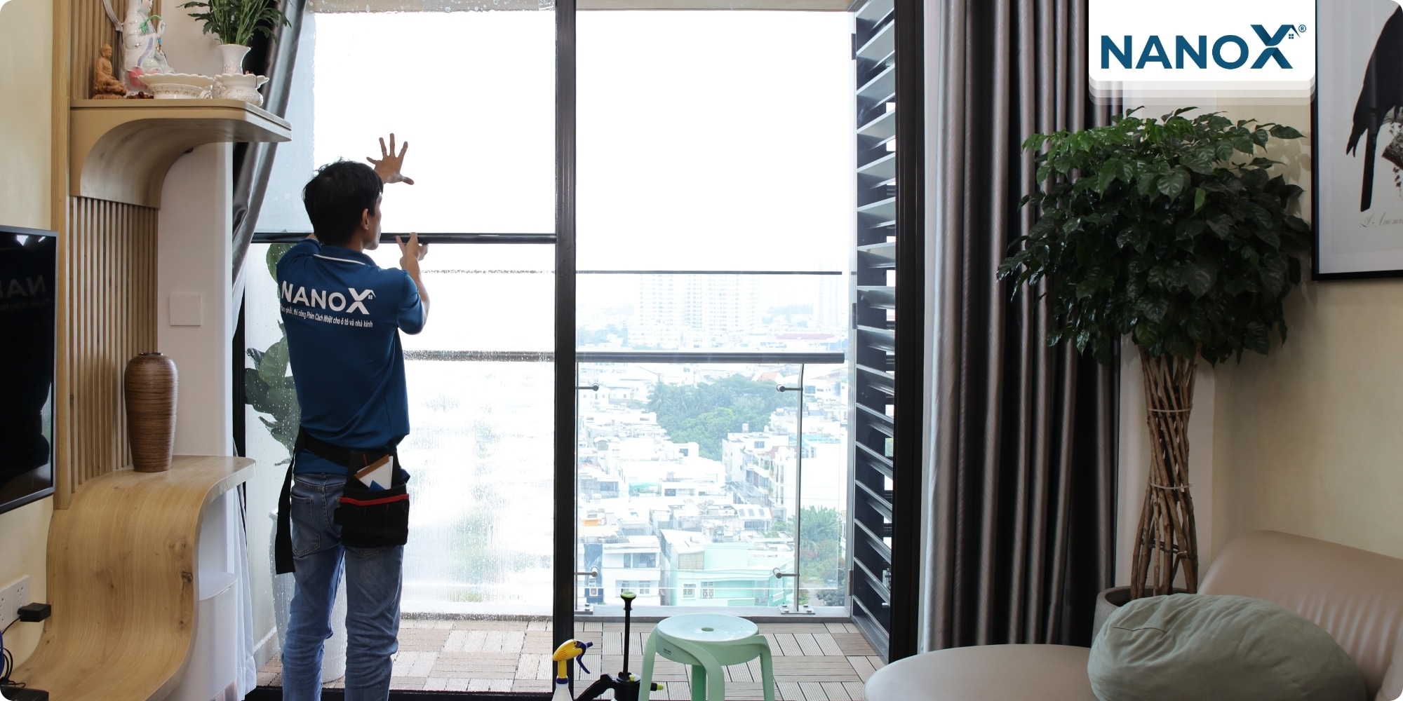 Dán phim cách nhiệt căn hộ Akari City