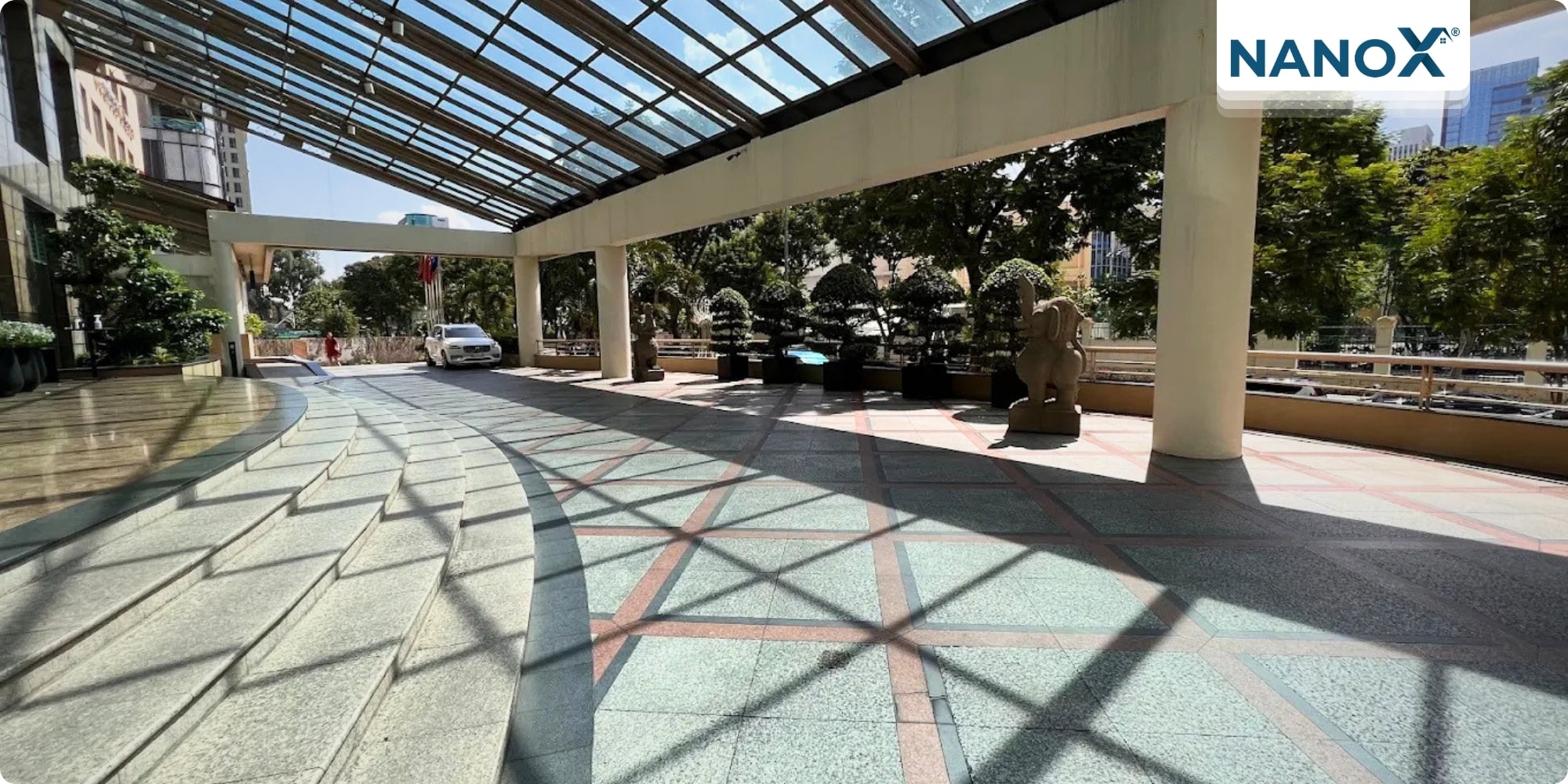 Khách sạn Sofitel Saigon Plaza 2 Dán phim cách nhiệt khách sạn Sofitel Saigon Plaza