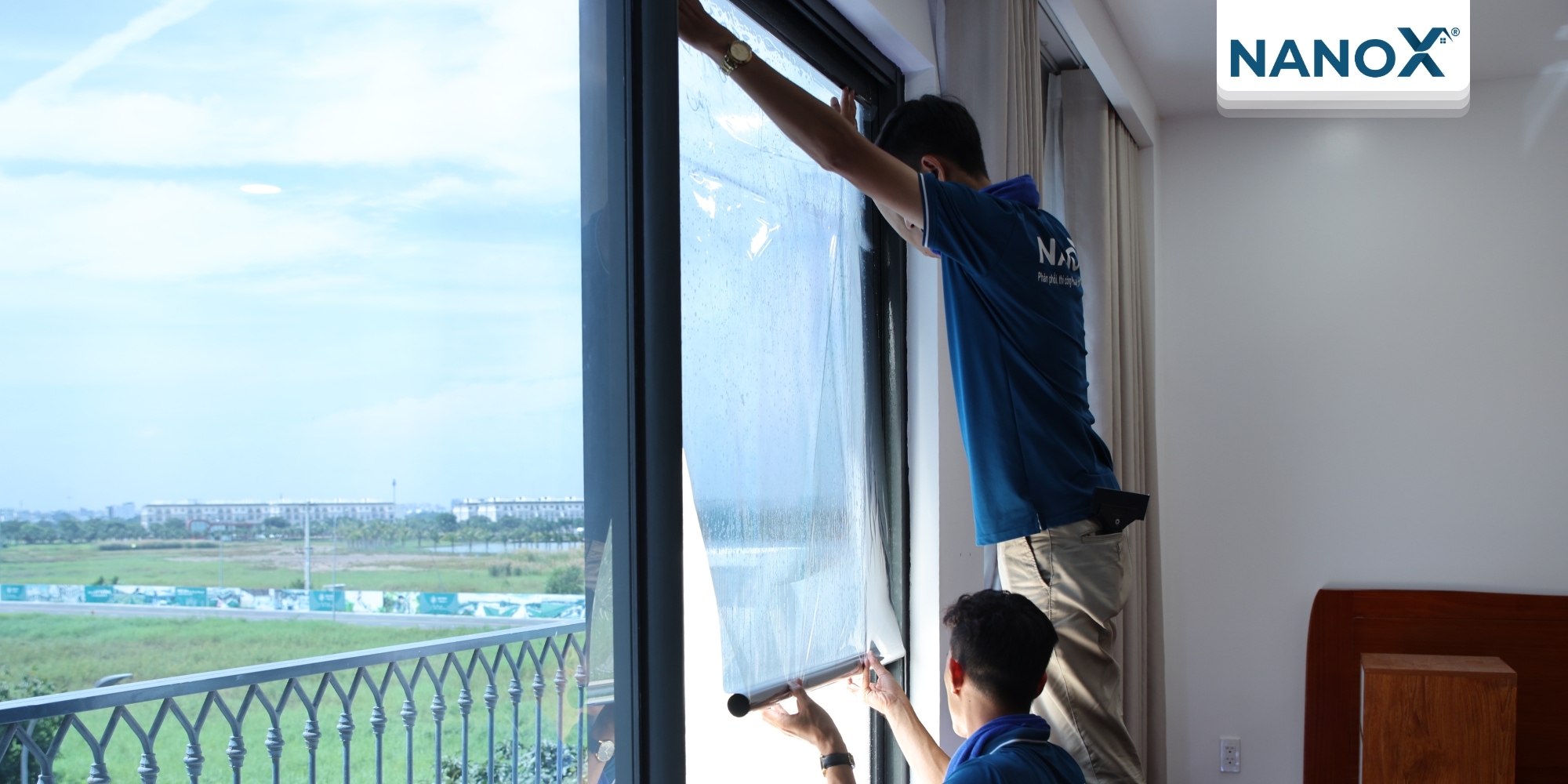 Dán phim cách nhiệt có ảnh hưởng đến cấu trúc kính không? 4 Dán phim cách nhiệt có ảnh hưởng đến cấu trúc kính không