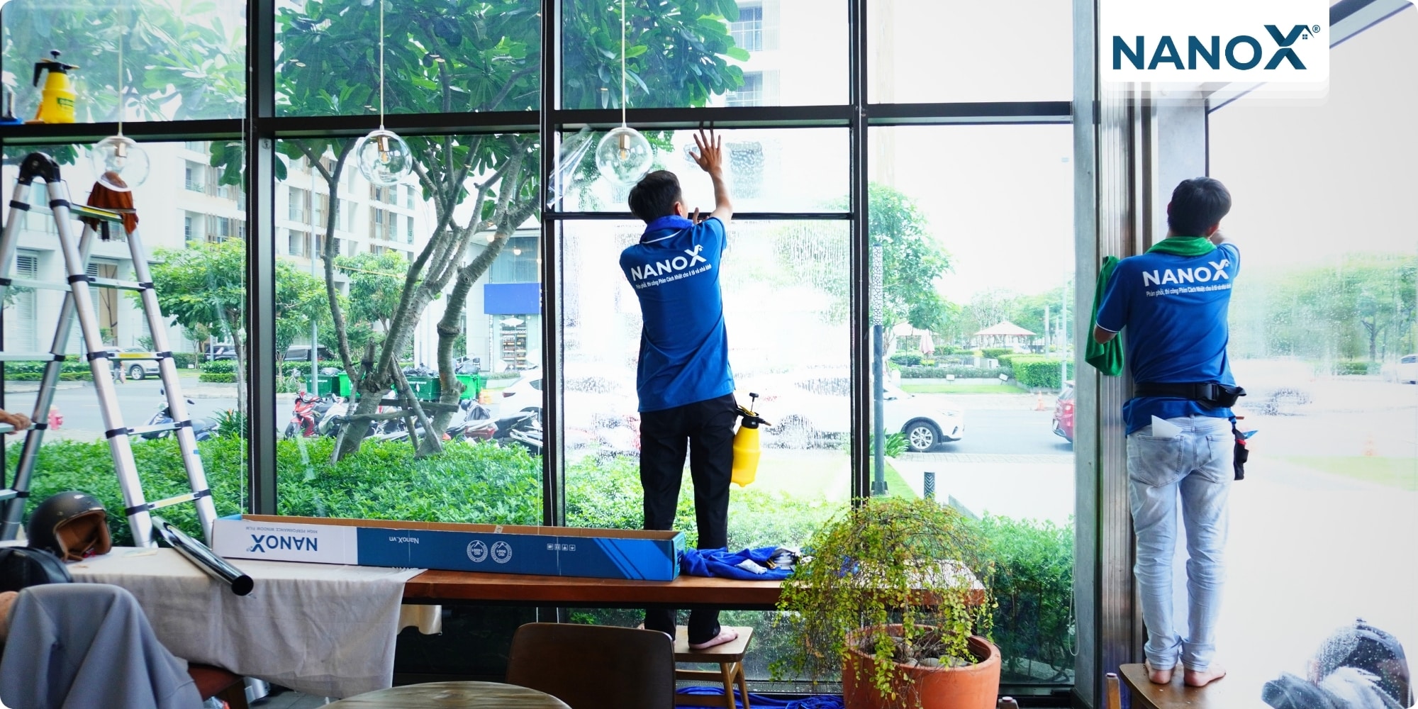 Hochi Cafe 10 Dán phim cách nhiệt quán cà phê Hochi