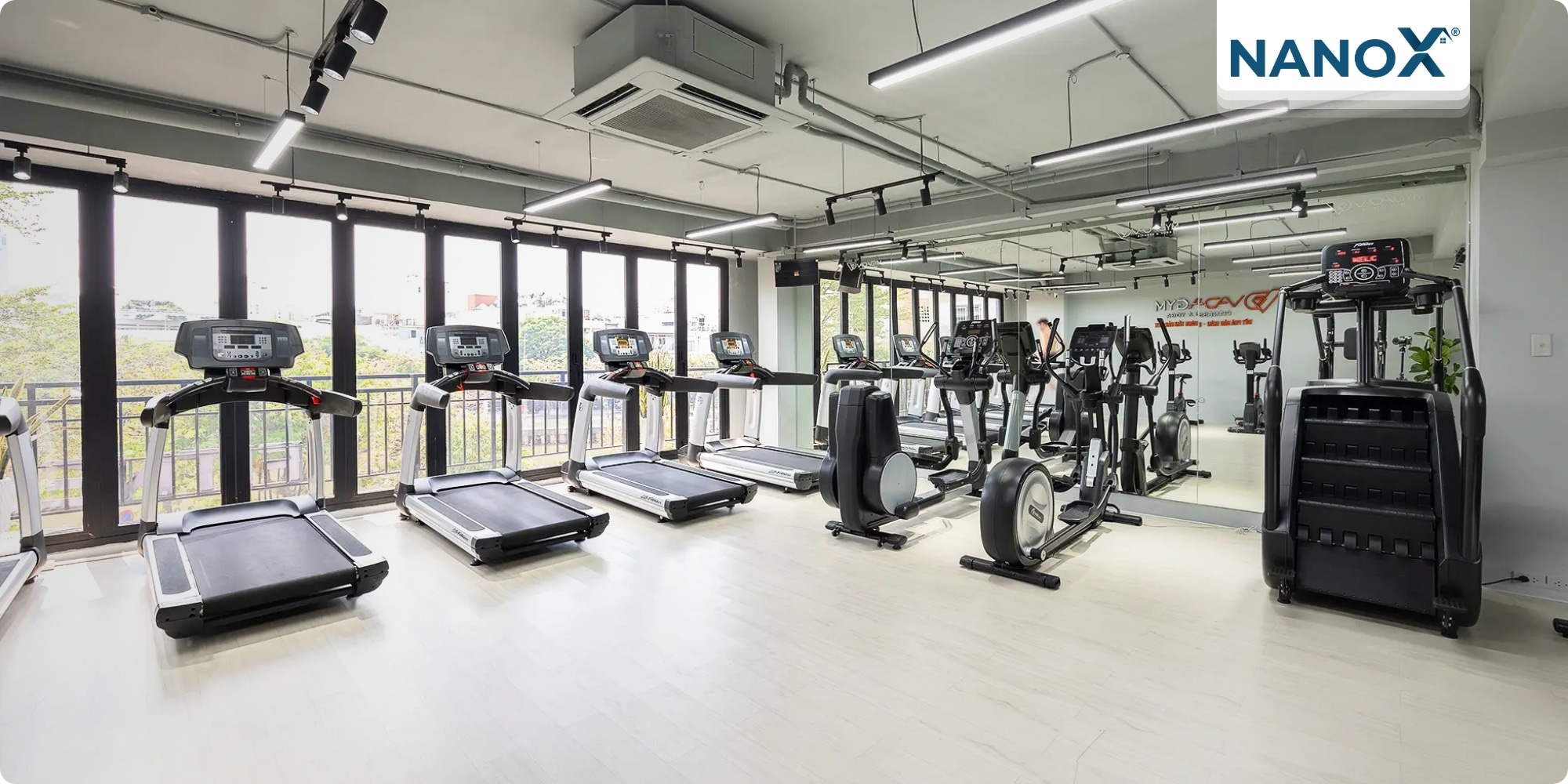 Dán phim cách nhiệt phòng tập VADAGYM – Fitness & Yoga