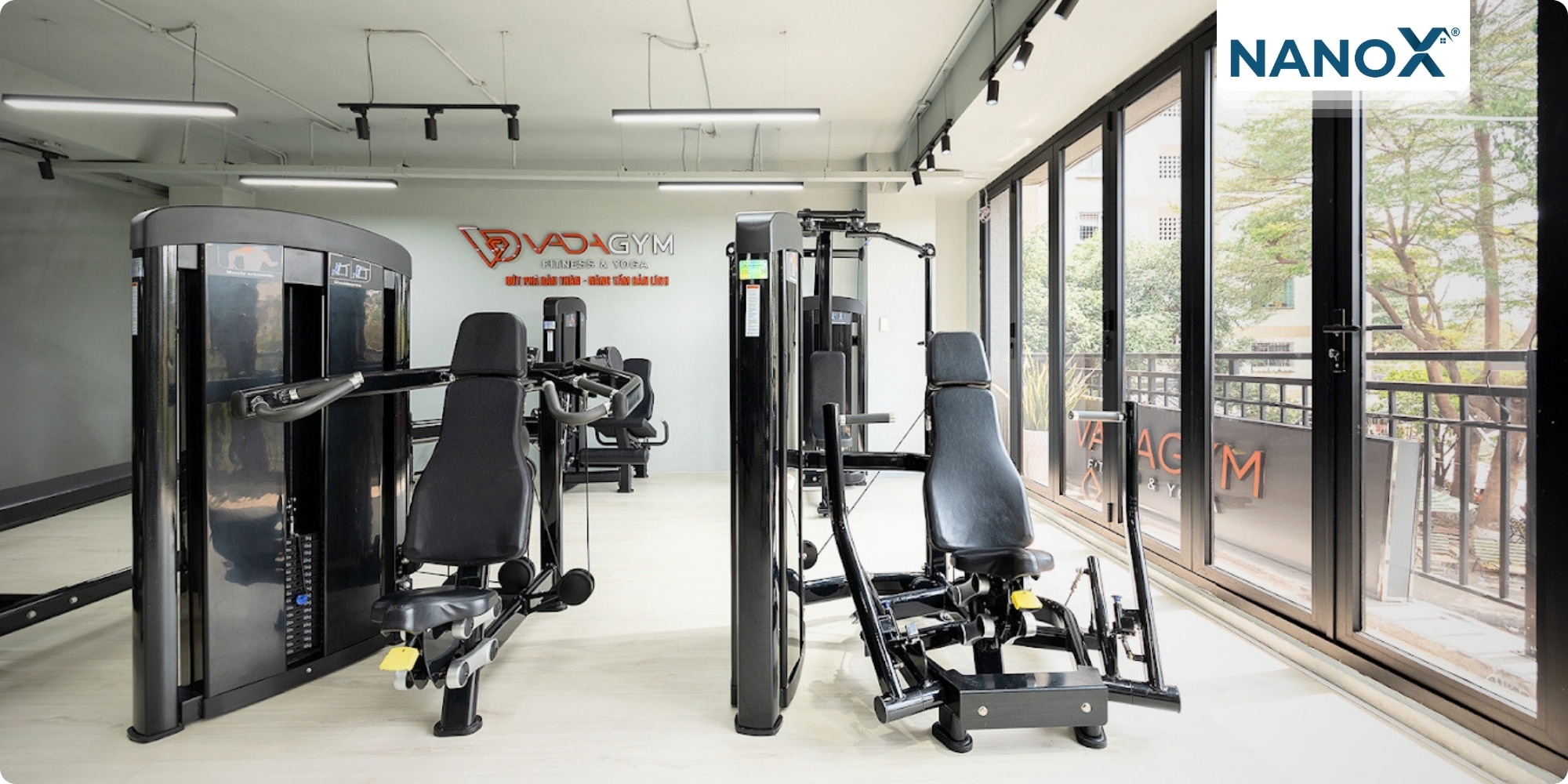 Dán phim cách nhiệt phòng tập VADAGYM – Fitness & Yoga