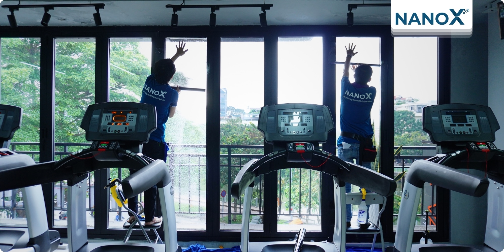 Dán phim cách nhiệt phòng tập VADAGYM – Fitness & Yoga
