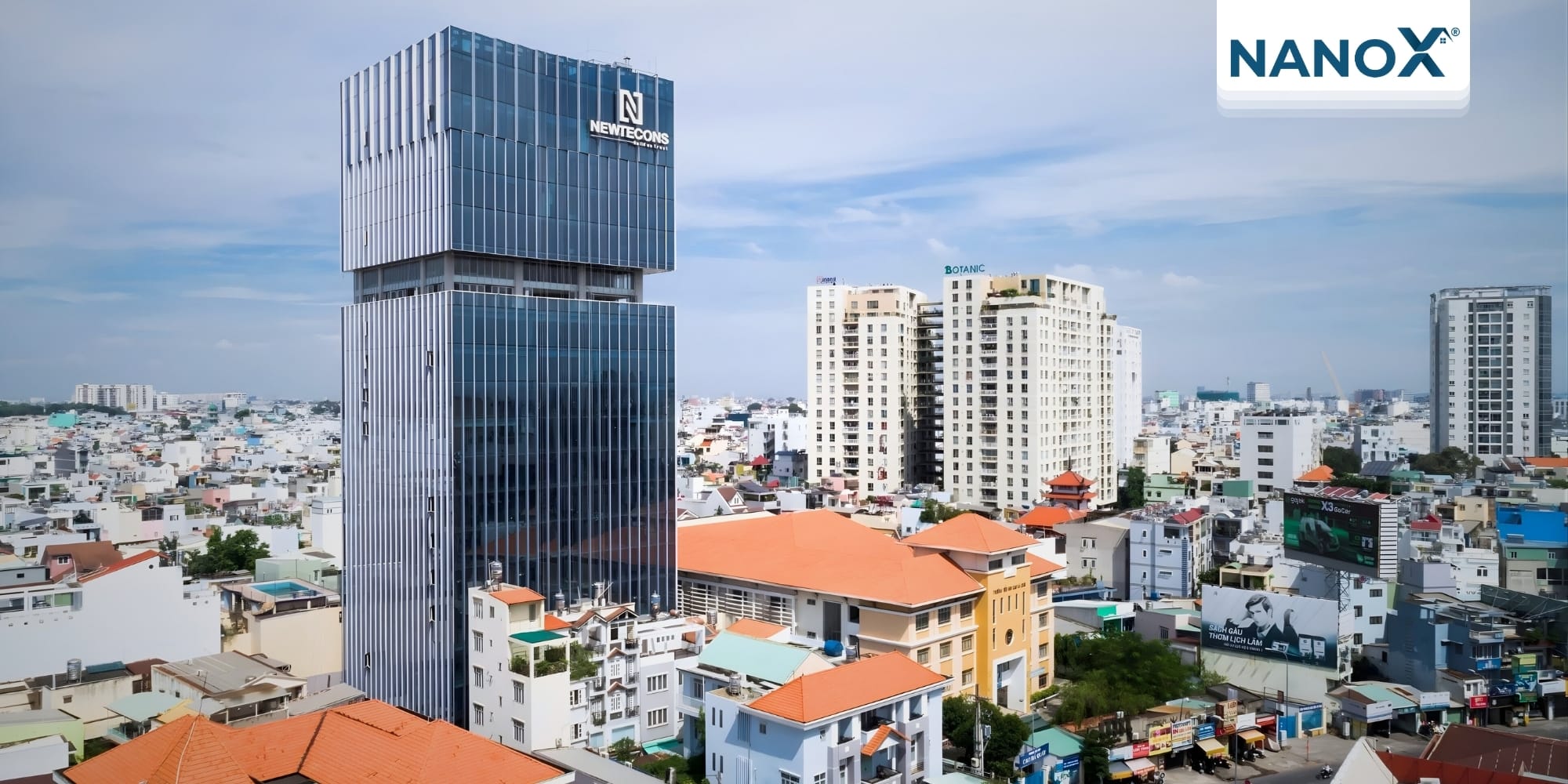 Dan phim cach nhiet toa nha Newtecons Tower 1