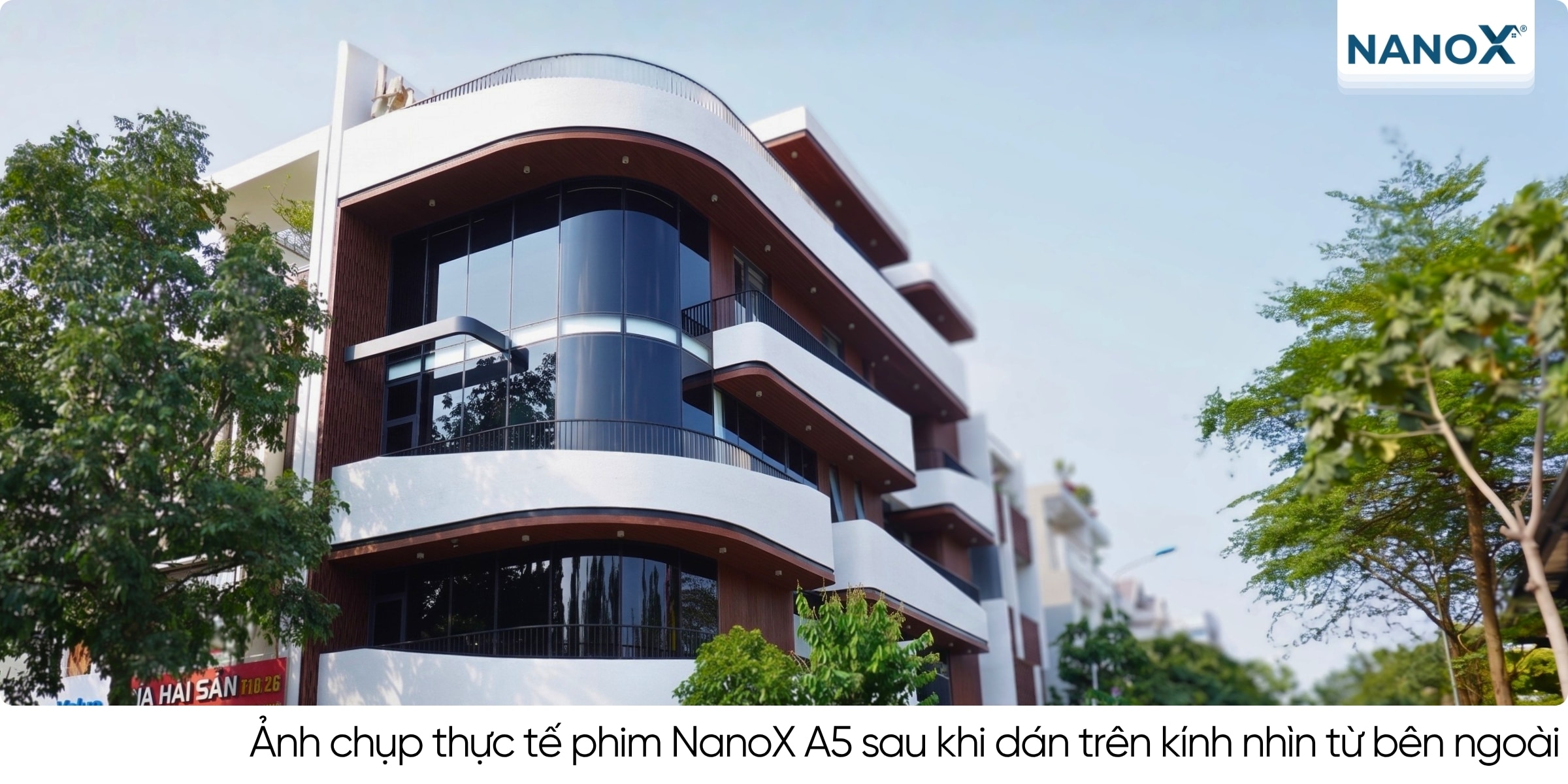 Phim cách nhiệt nhà kính NanoX A5 6 Một tính năng đặc biệt của NanoX A5 đó là hạn chế nhìn trộm vượt trội