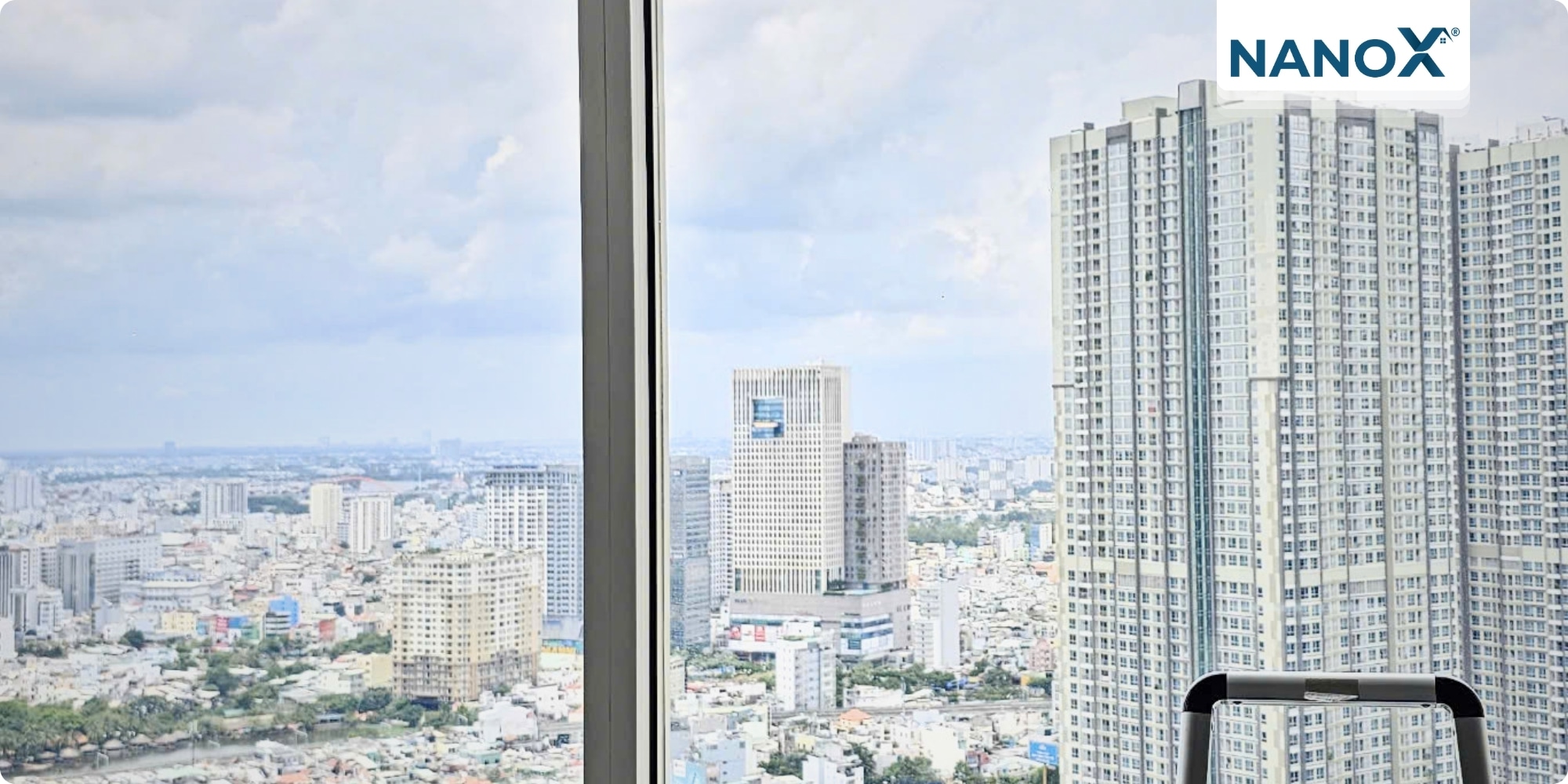 Căn hộ Saigon Pearl 7 Dán phim cách nhiệt căn hộ Saigon Pearl
