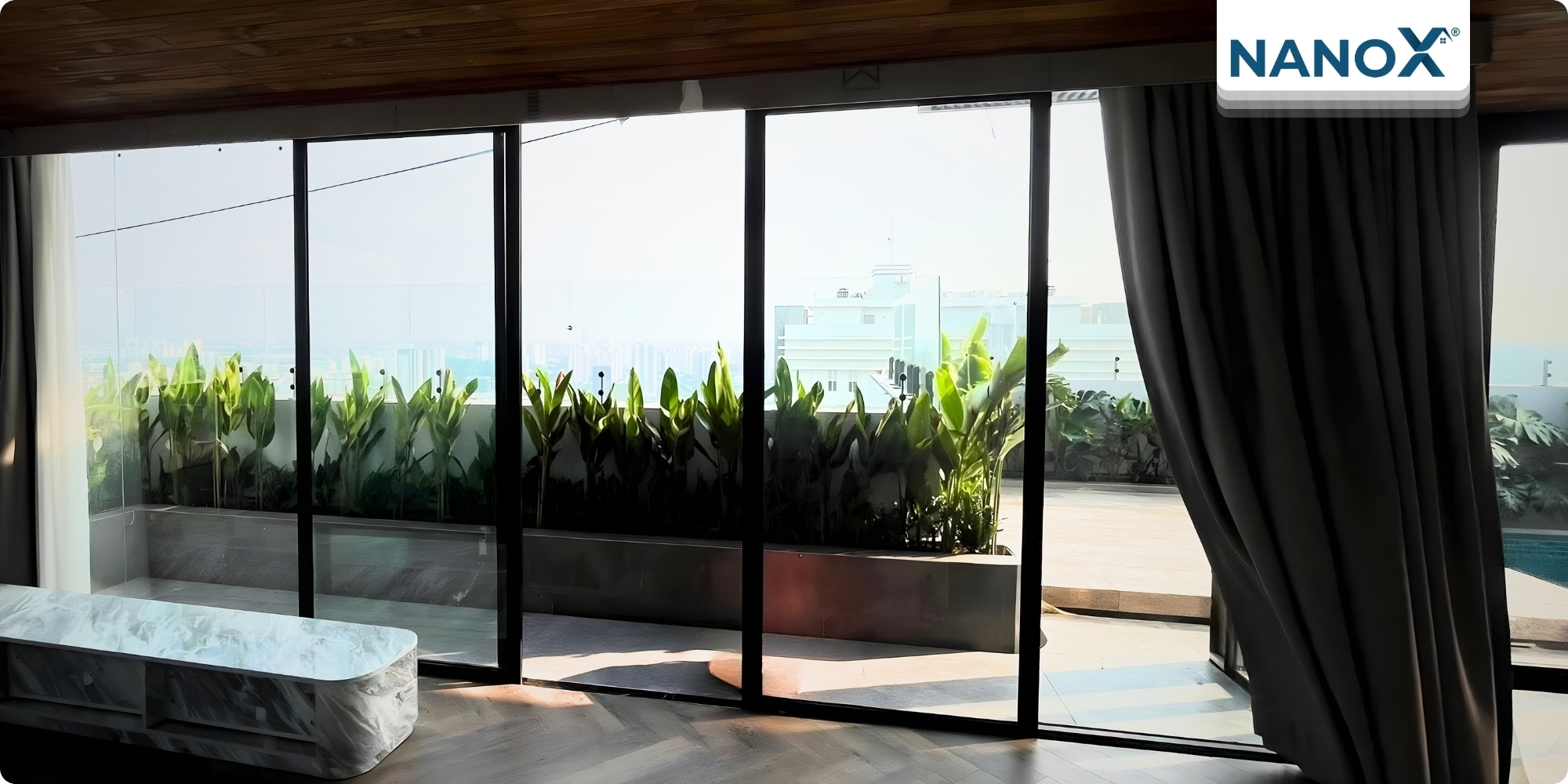Căn hộ Sunrise City View 7 Dán phim cách nhiệt căn hộ Sunrise City View