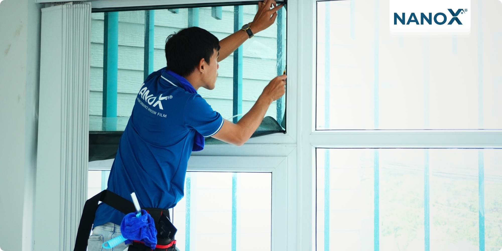 Văn phòng công ty An Bình 14 Dán phim cách nhiệt văn phòng công ty an bình