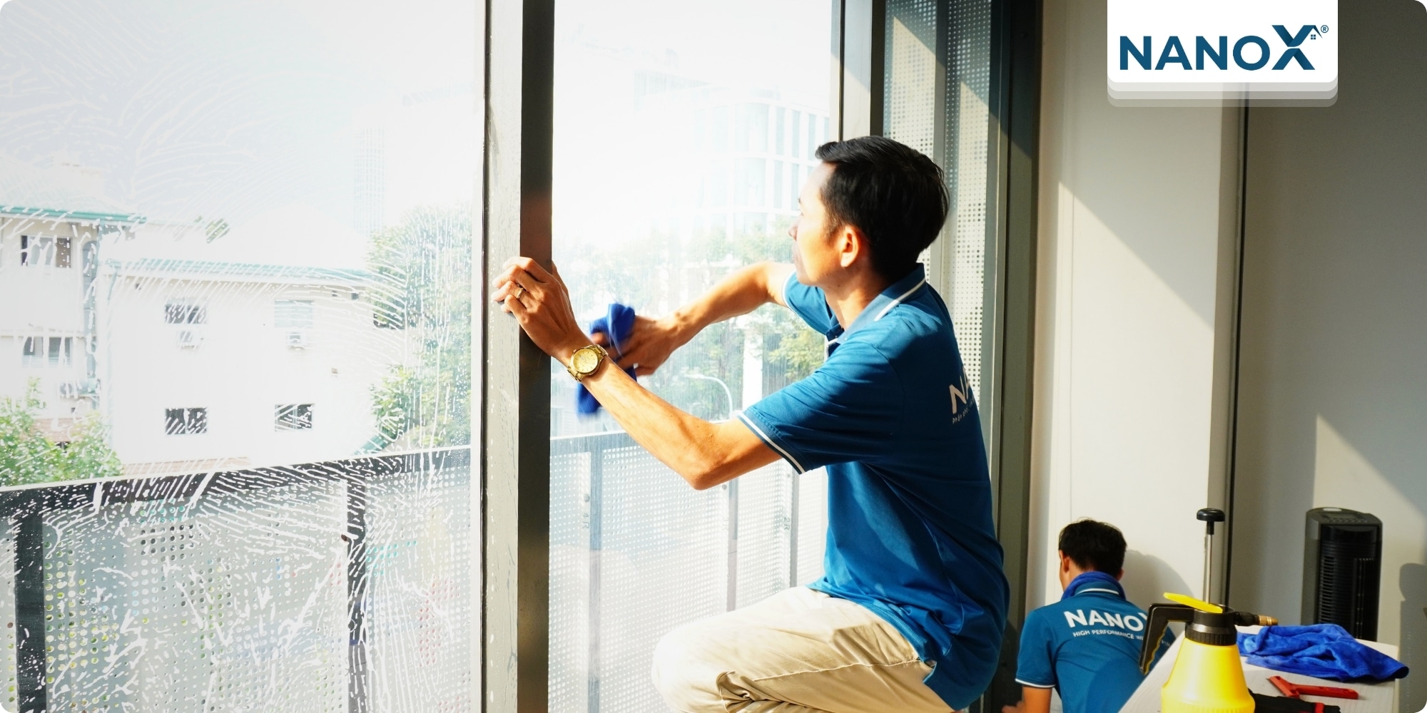 Dán phim cách nhiệt văn phòng công ty bảo hiểm Generali