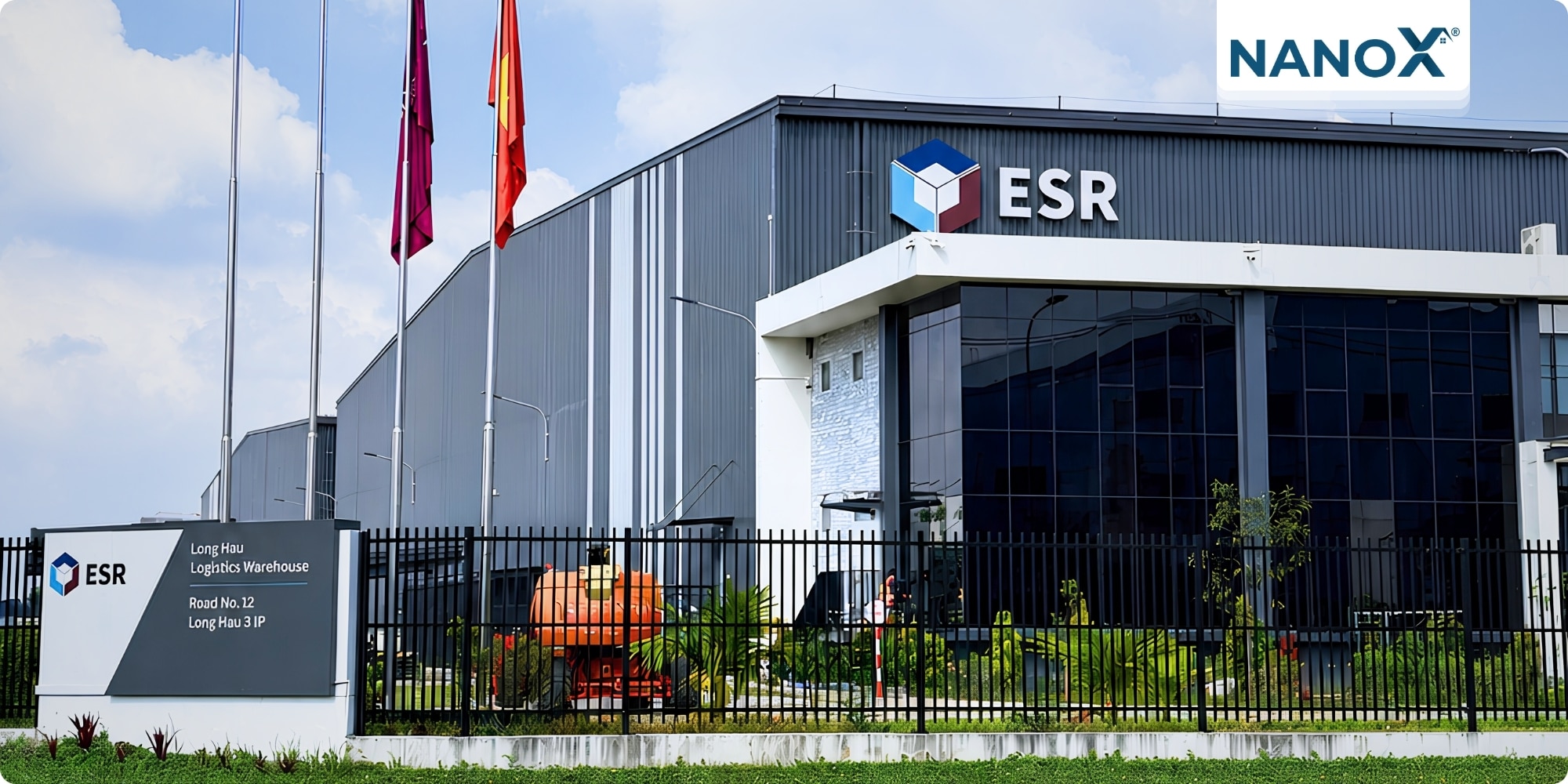 Dán phim cách nhiệt nhà kho công ty ESR Việt Nam
