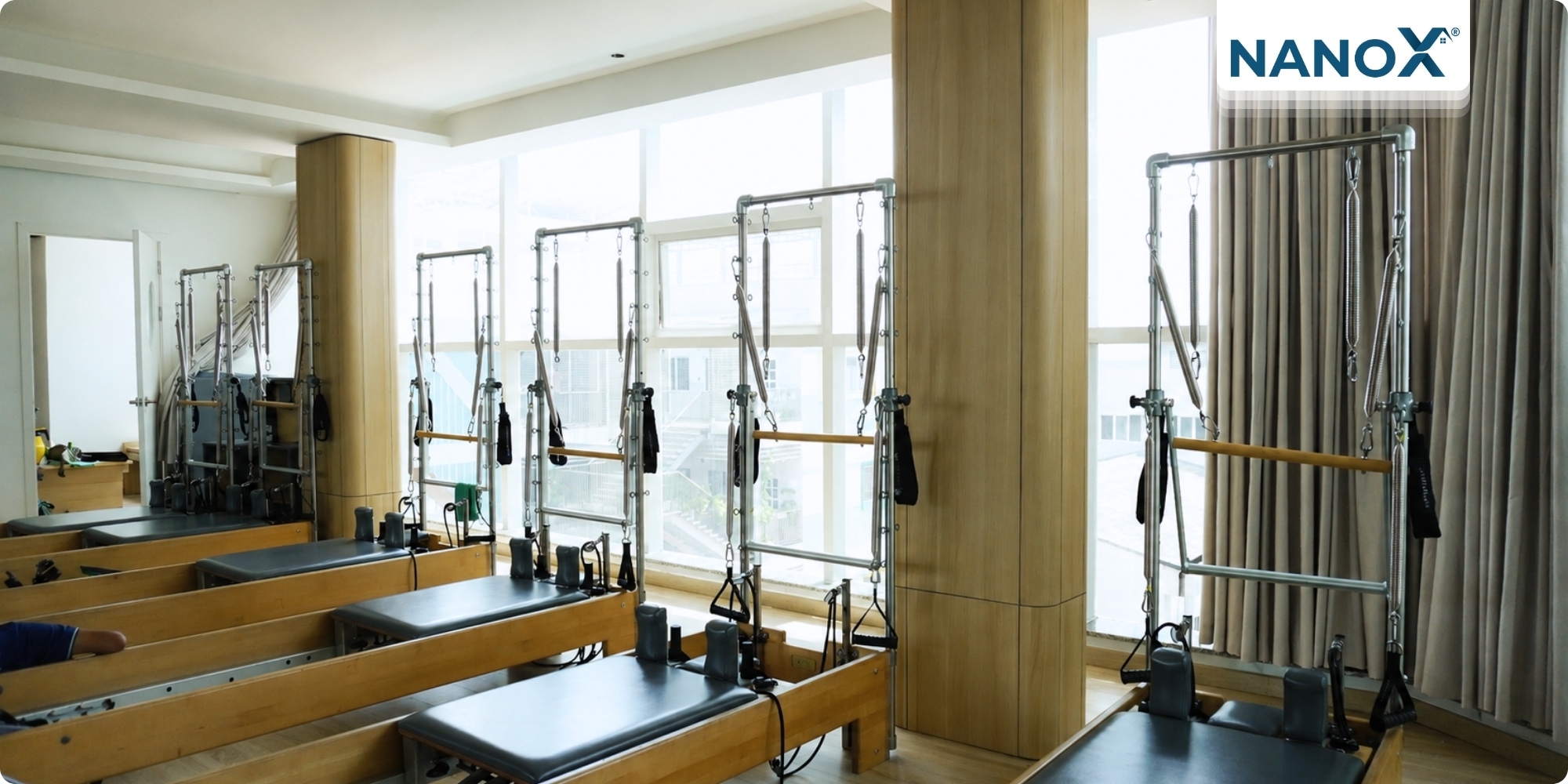 Dán phim cách nhiệt phòng tập Top Pilates